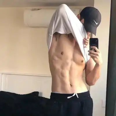 申梓珊